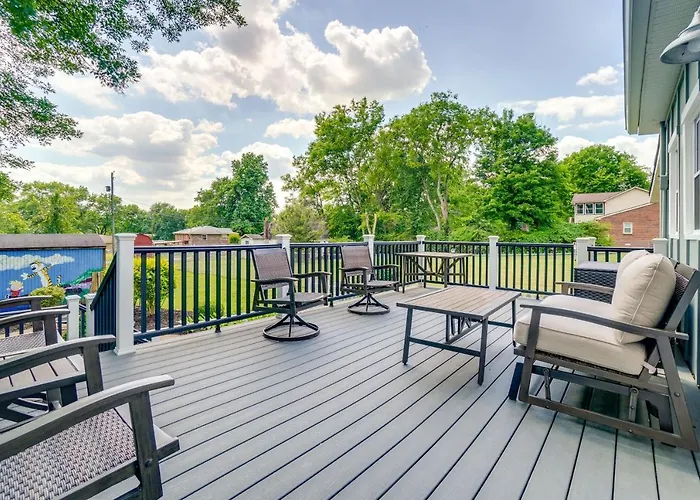 Quiet Old Hickory Home Rental With Deck