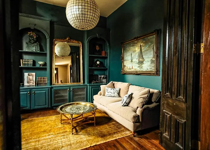 Henrie House I Luxury 4Br Downtown Historic Gem With Library & Patio