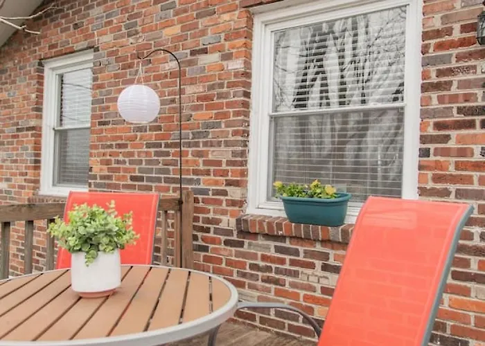 Avalon Close To Downtown And Park Free