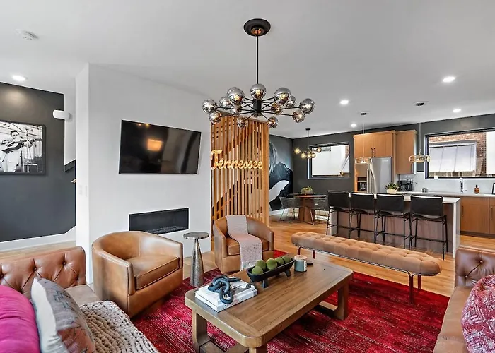 Unwind In Opulence 4Br 4Ba Near Broadway
