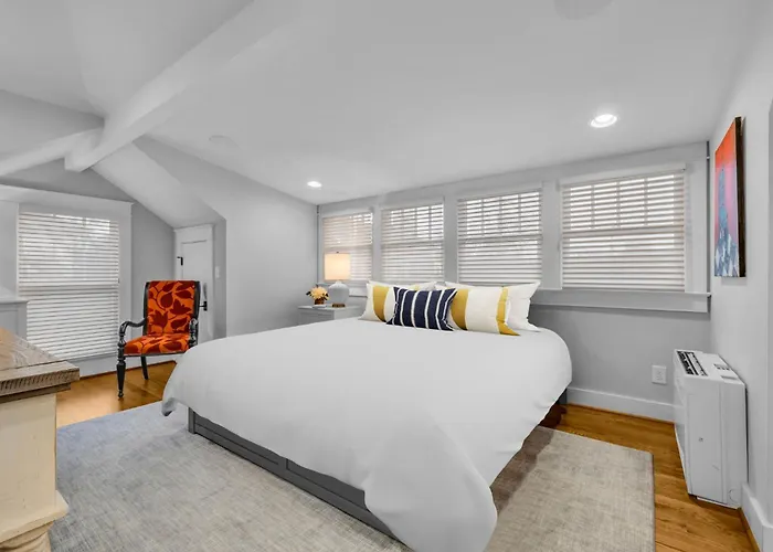 Historic West End Guest Studio Suite By Skyrun Nashville
