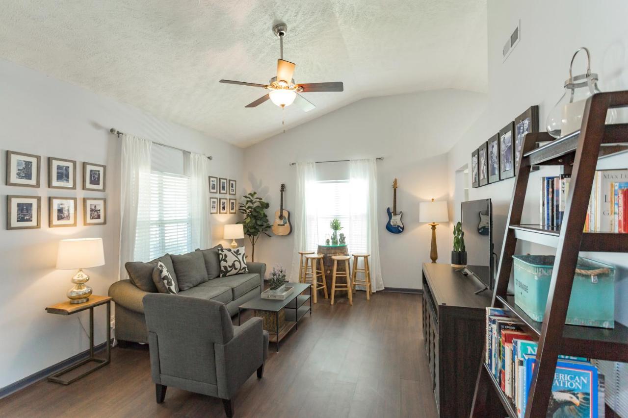 Holiday home Fun Buena Vista Heights Close To Downtown