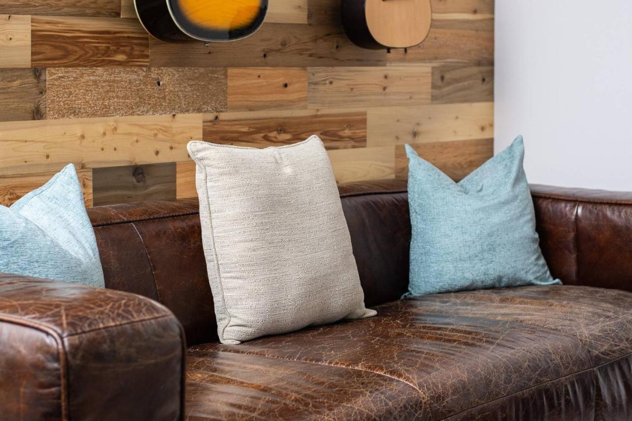 Endeavor 301 Holiday home