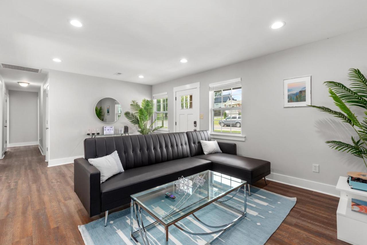Holiday home Charming Modern 3-bedroom In East Nashville!