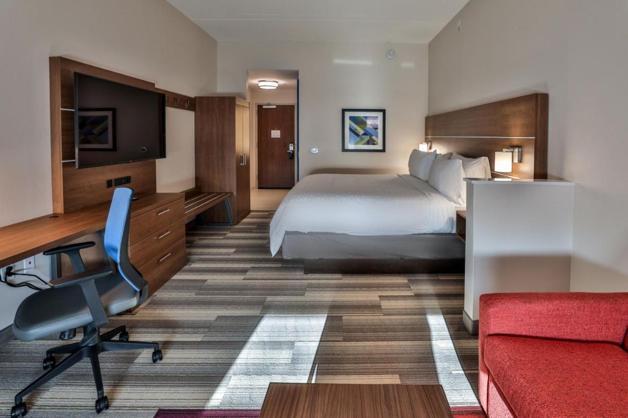 Express & - Metrocenter Downtown By Ihg