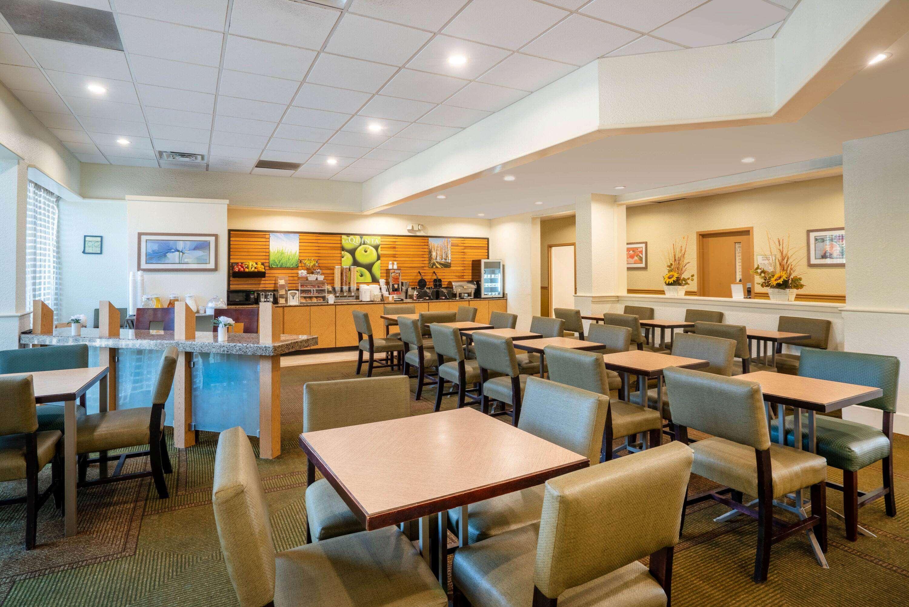 La Quinta By Wyndham Airport/opryland Nashville