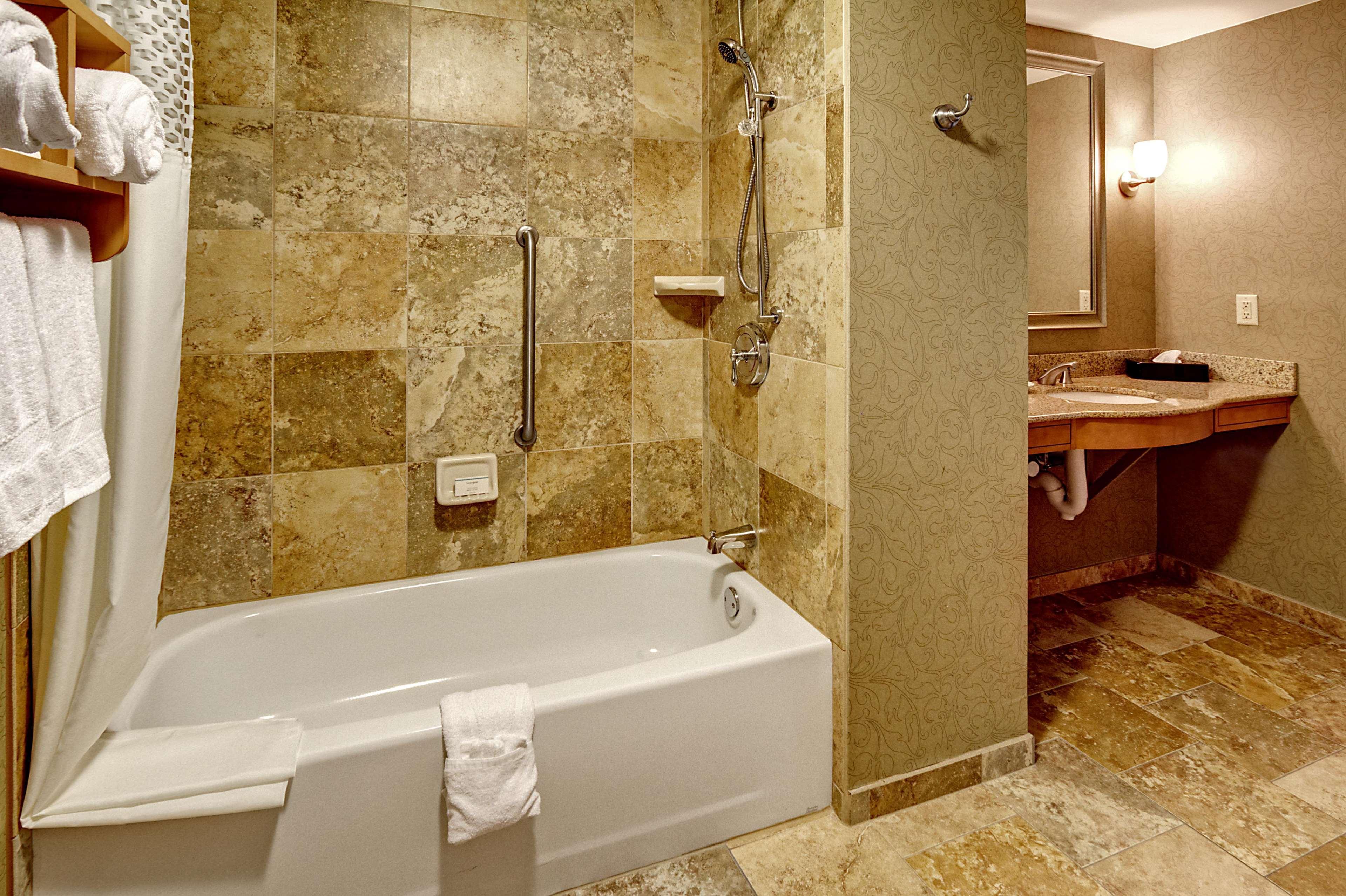 Hampton & Nashville-vanderbilt-elliston Place Hotel Nashville