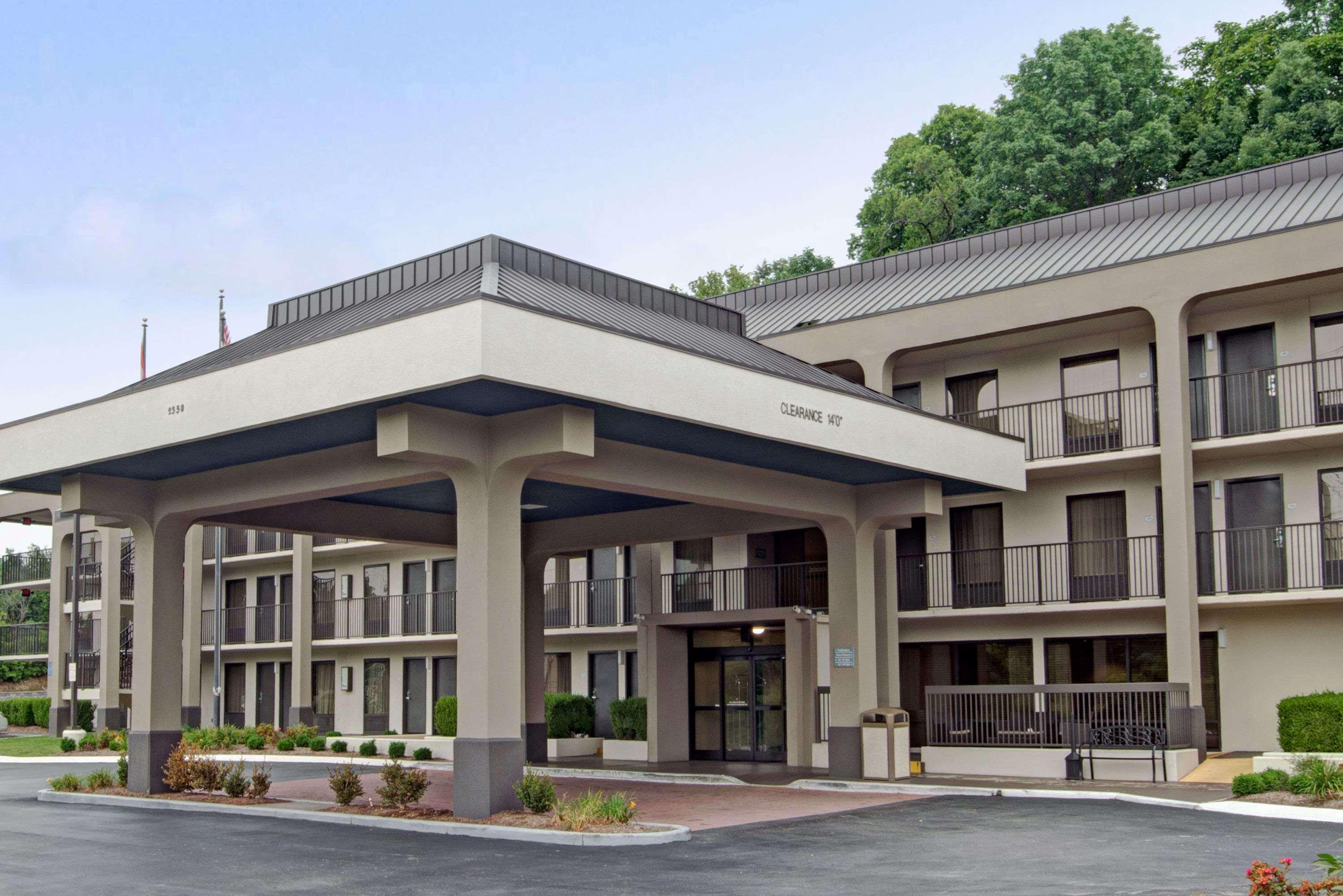 Baymont By Wyndham Airport Nashville