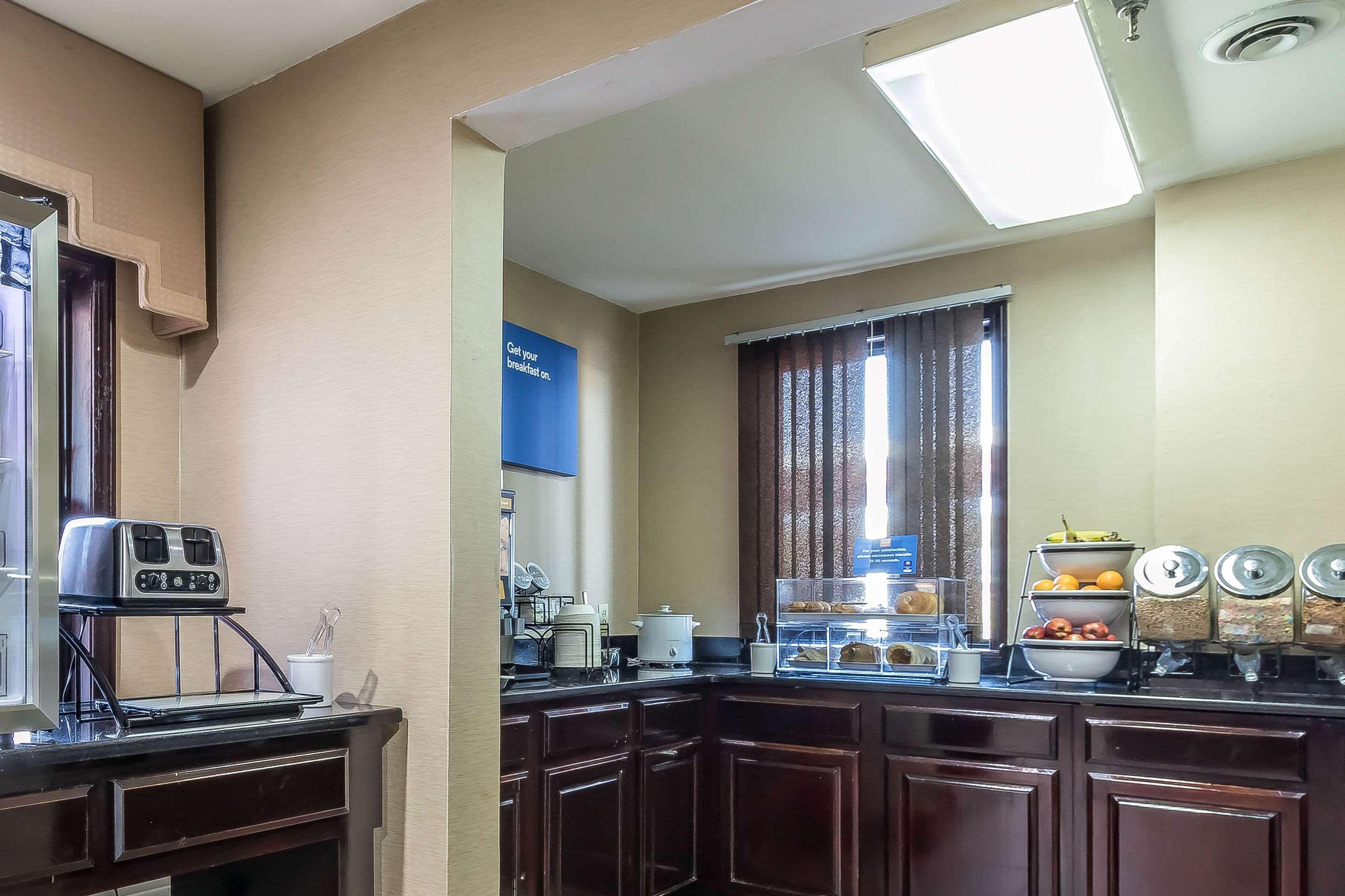 Inn Comfort West