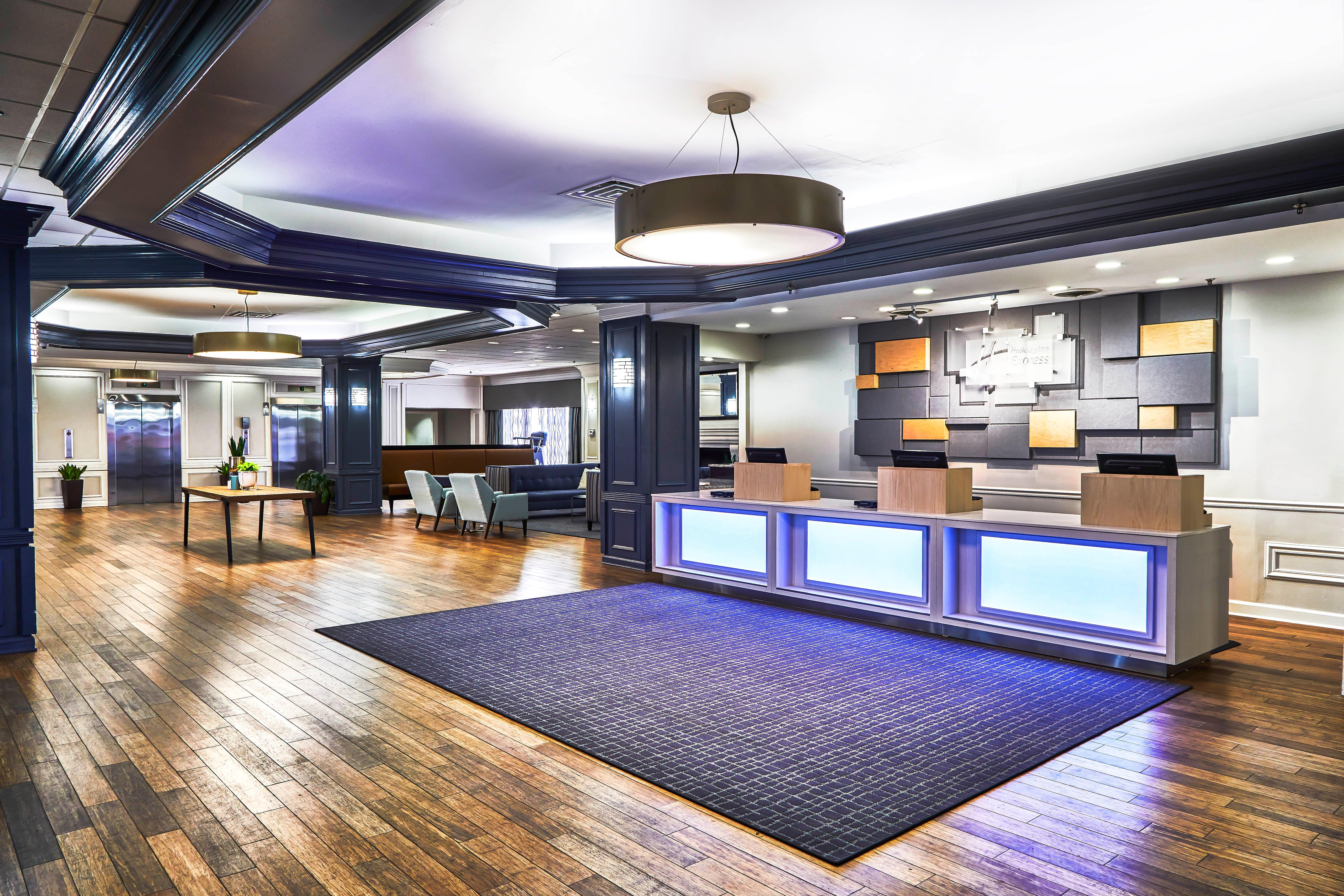 Express Nashville-downtown - Broadway By Ihg Hotel Nashville