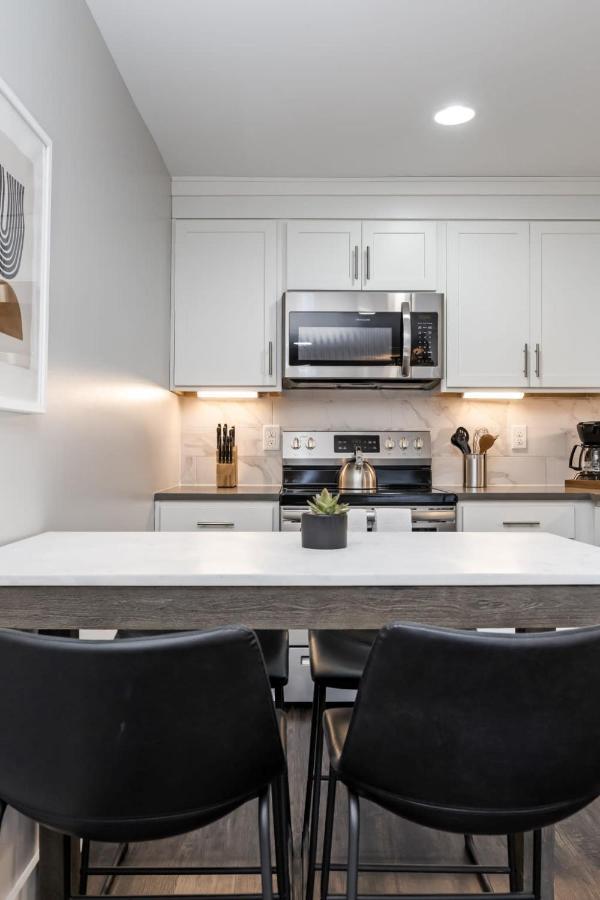 Apartment Abode - Germantown *