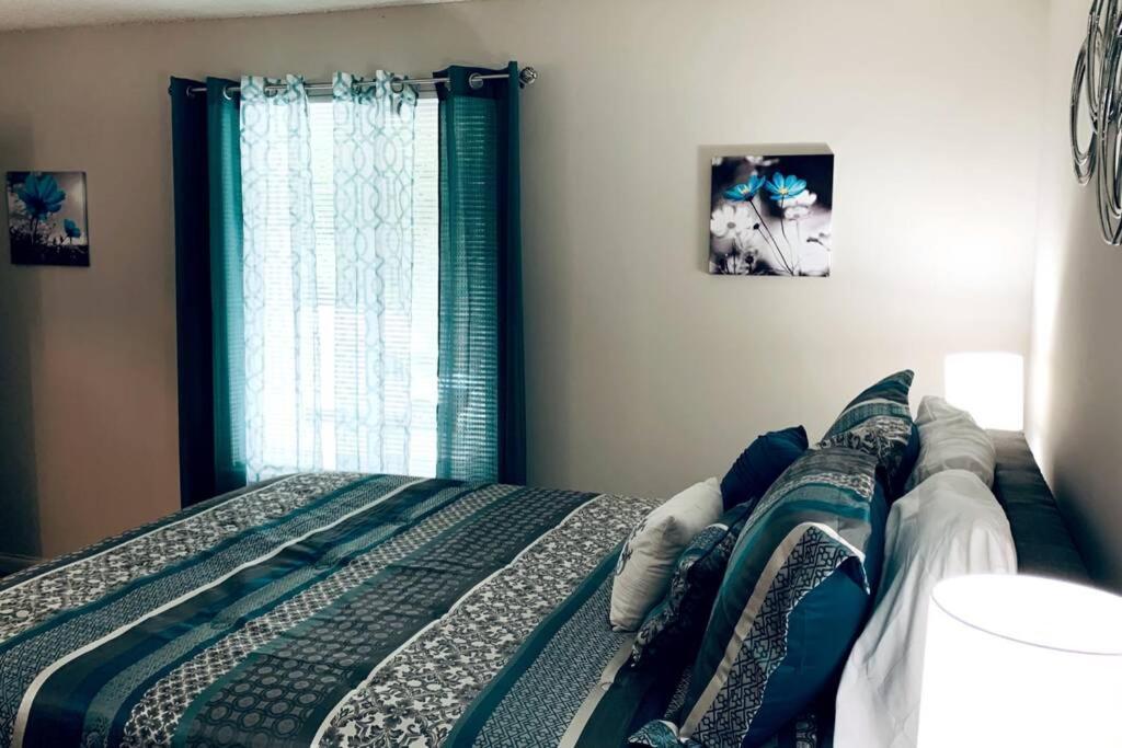 Luxury Townhome 20 Min To Music City, Apartment Nashville