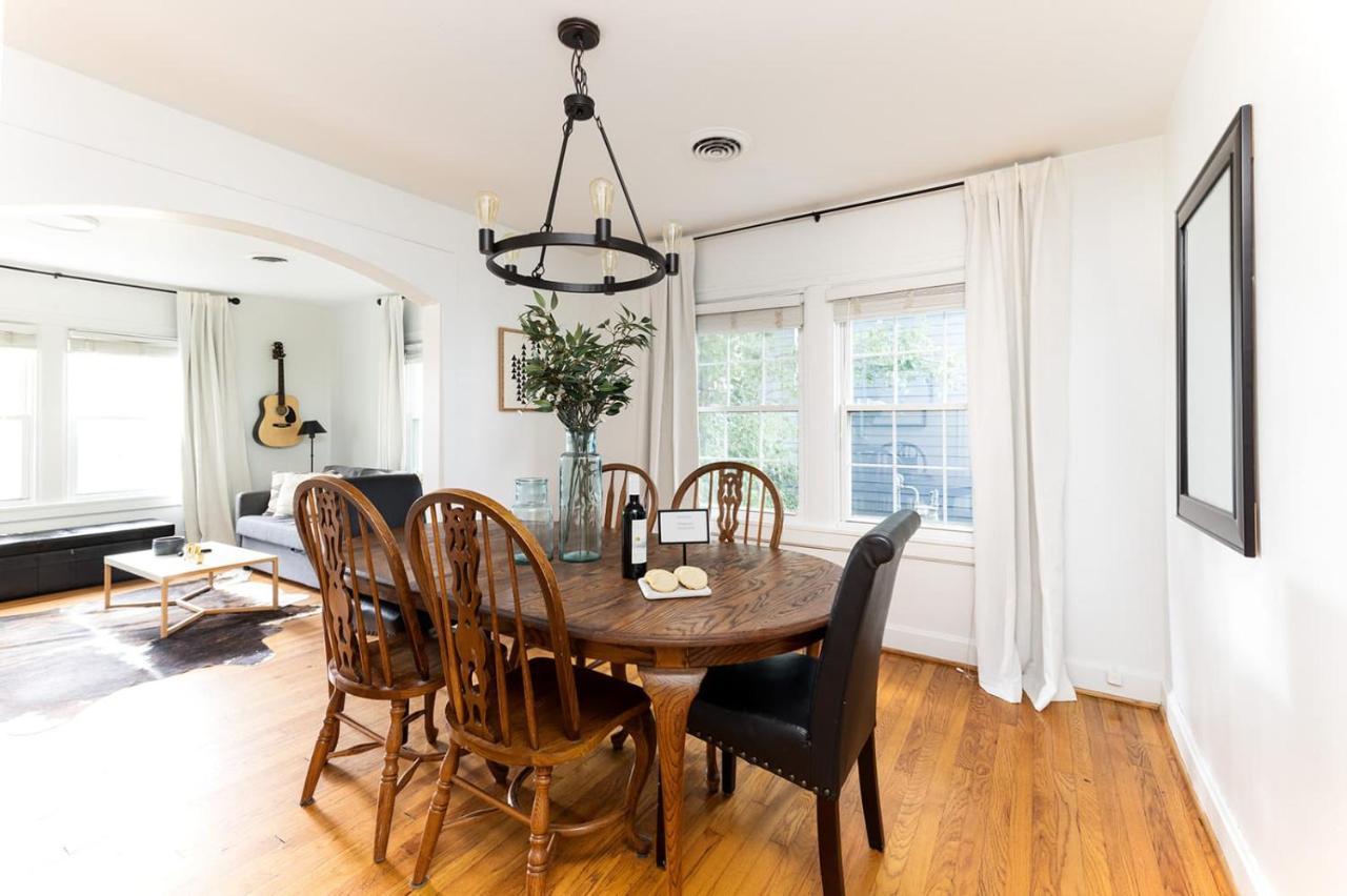 Holiday home The Hamilton - In Trendy Weho & 1 Mile To Broadway *