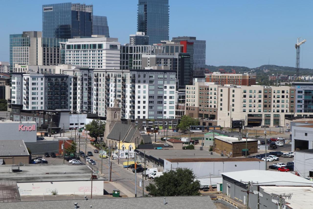 Palatial Abode With Downtown View & Free Parking Nashville