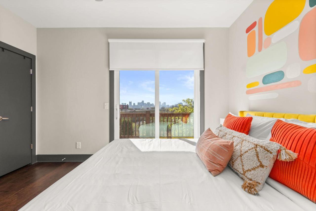 Twin Townhomes On Fern Holiday home