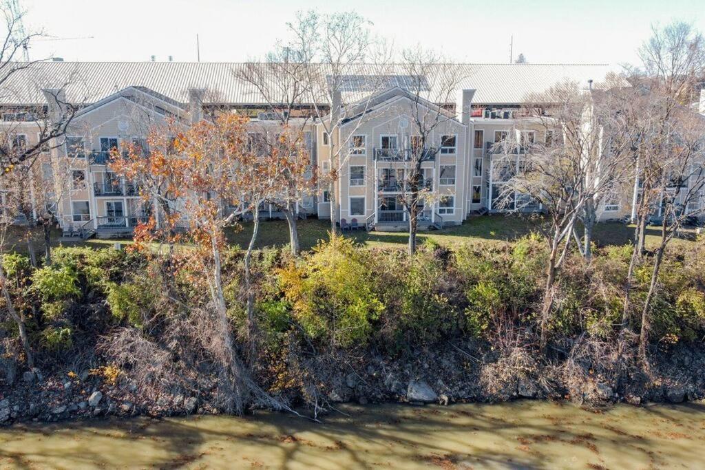 Apartment Nash Star Private - 2bed, 2bath, Sleep 6, 25 Min Walk To Broadway And Attractions, Pool, Gym *