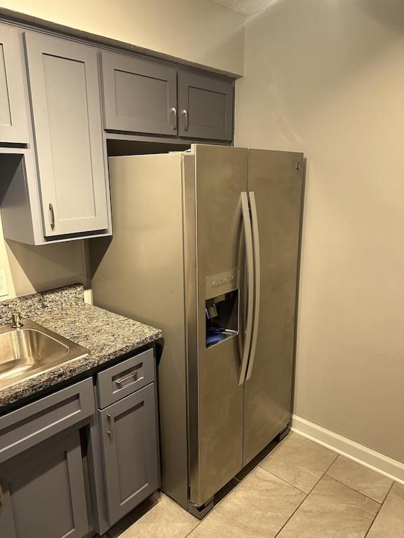 2 Bedroom Loft 10 Min From Downtown Apartment *