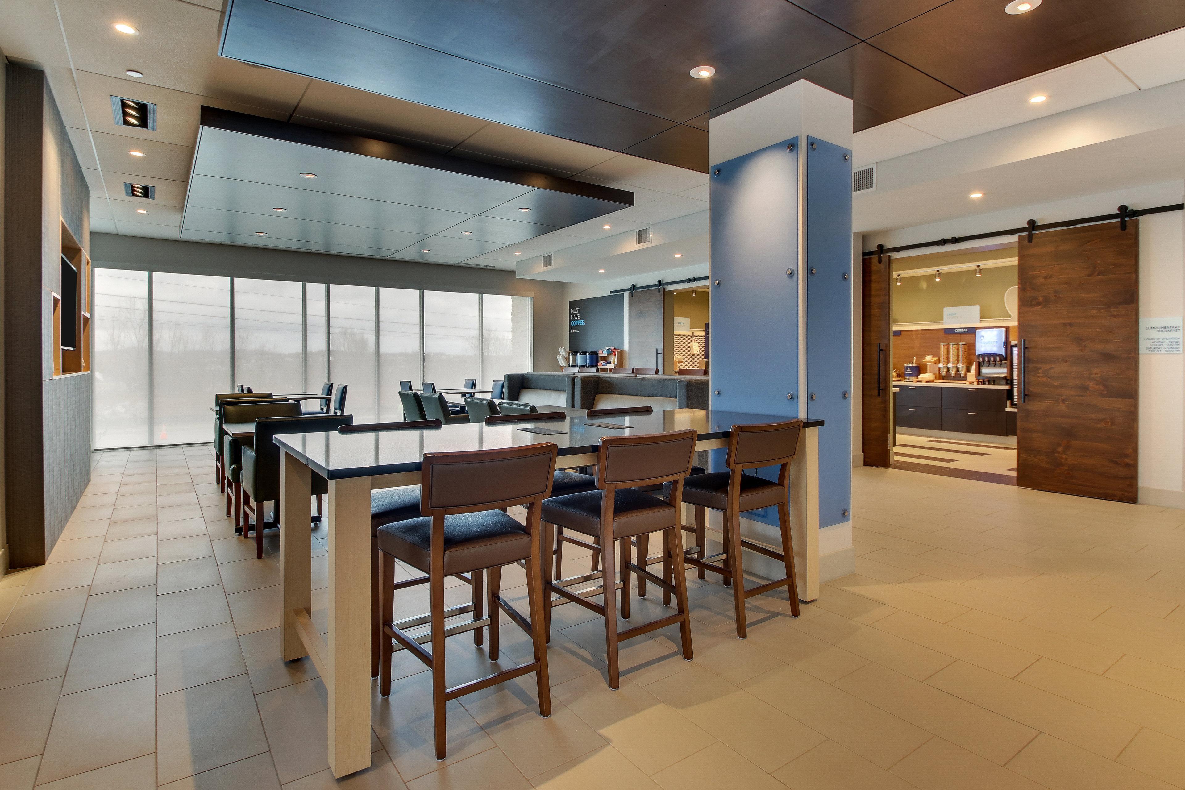 Express & - Metrocenter Downtown By Ihg 3*