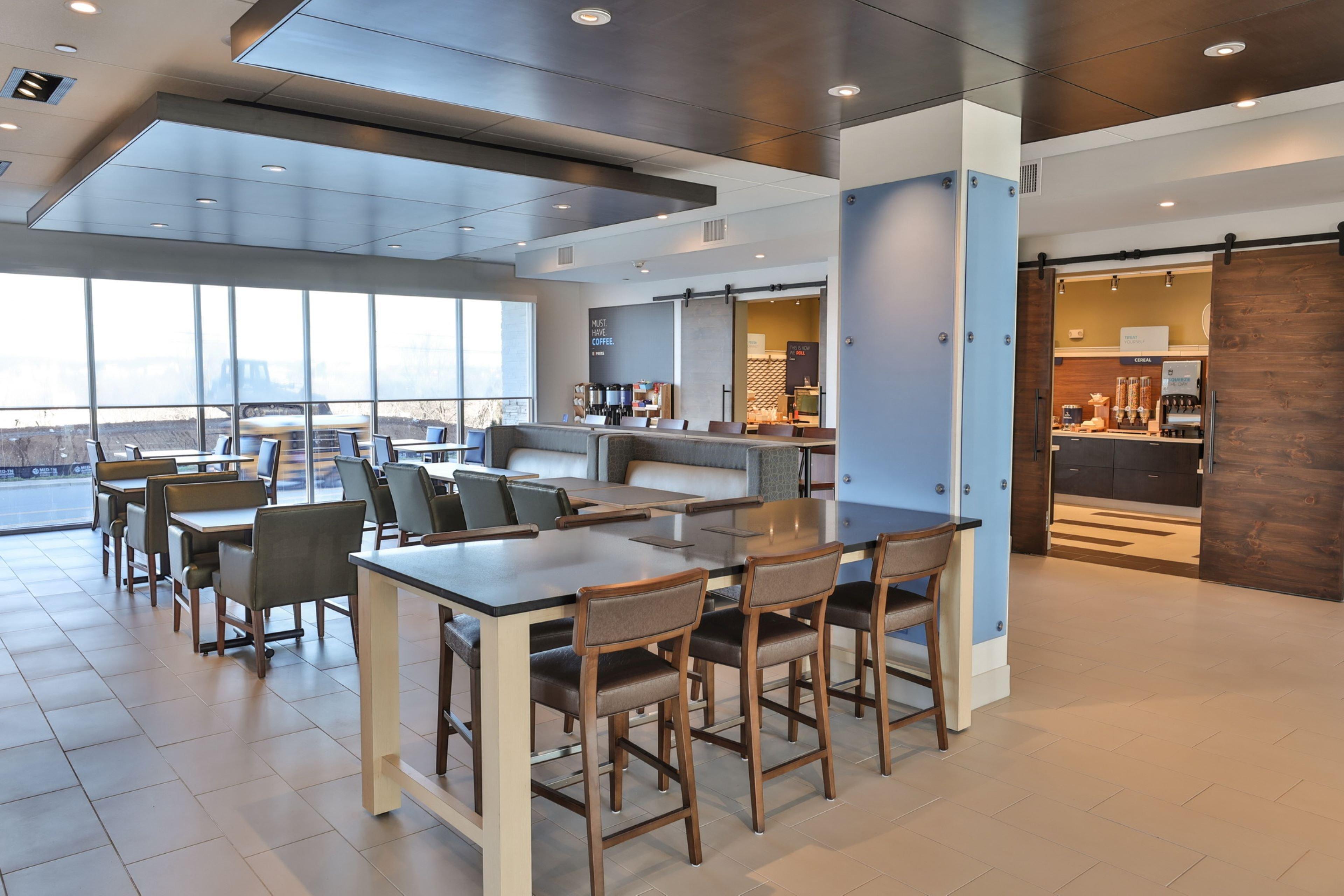 Express & - Metrocenter Downtown By Ihg