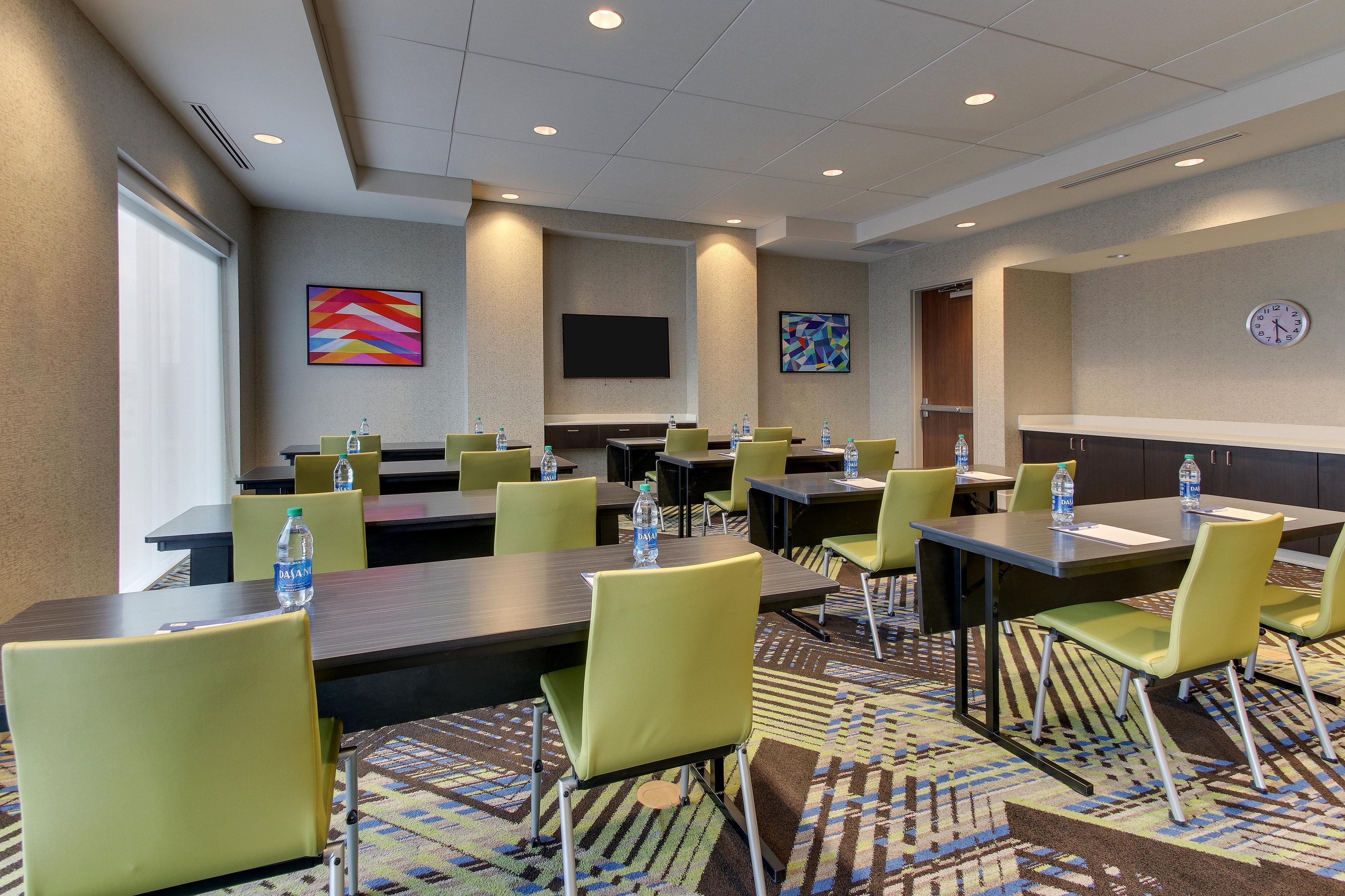 Hotel Express & - Metrocenter Downtown By Ihg 3*