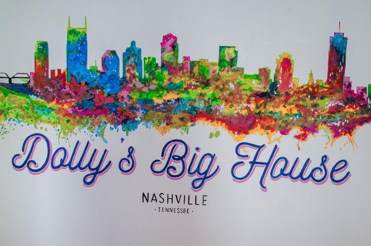 Dolly's Big House - 18 Beds Skydeck Views * Nashville