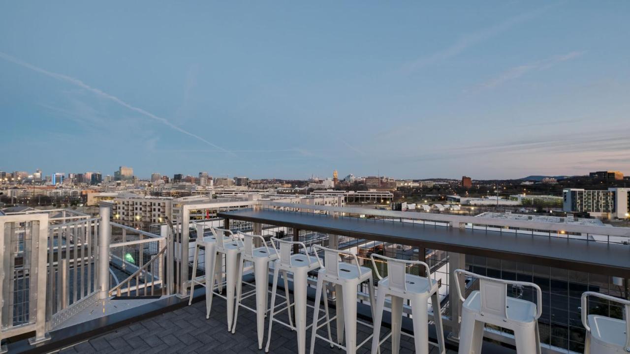 Dolly's Big House - 18 Beds Skydeck Views Nashville