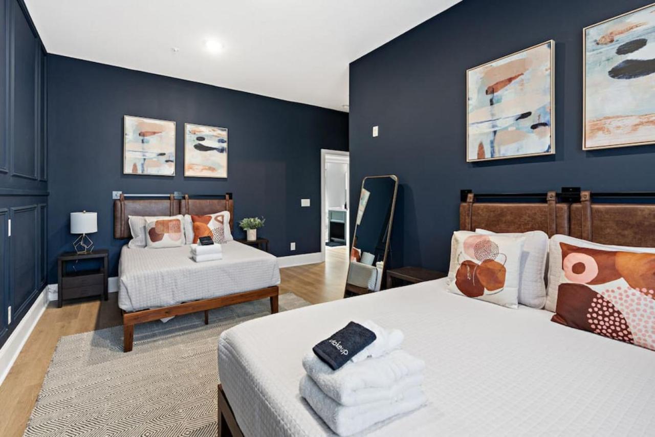 Hip New Near Broadway And Trendy East Nash With 5 Beds *