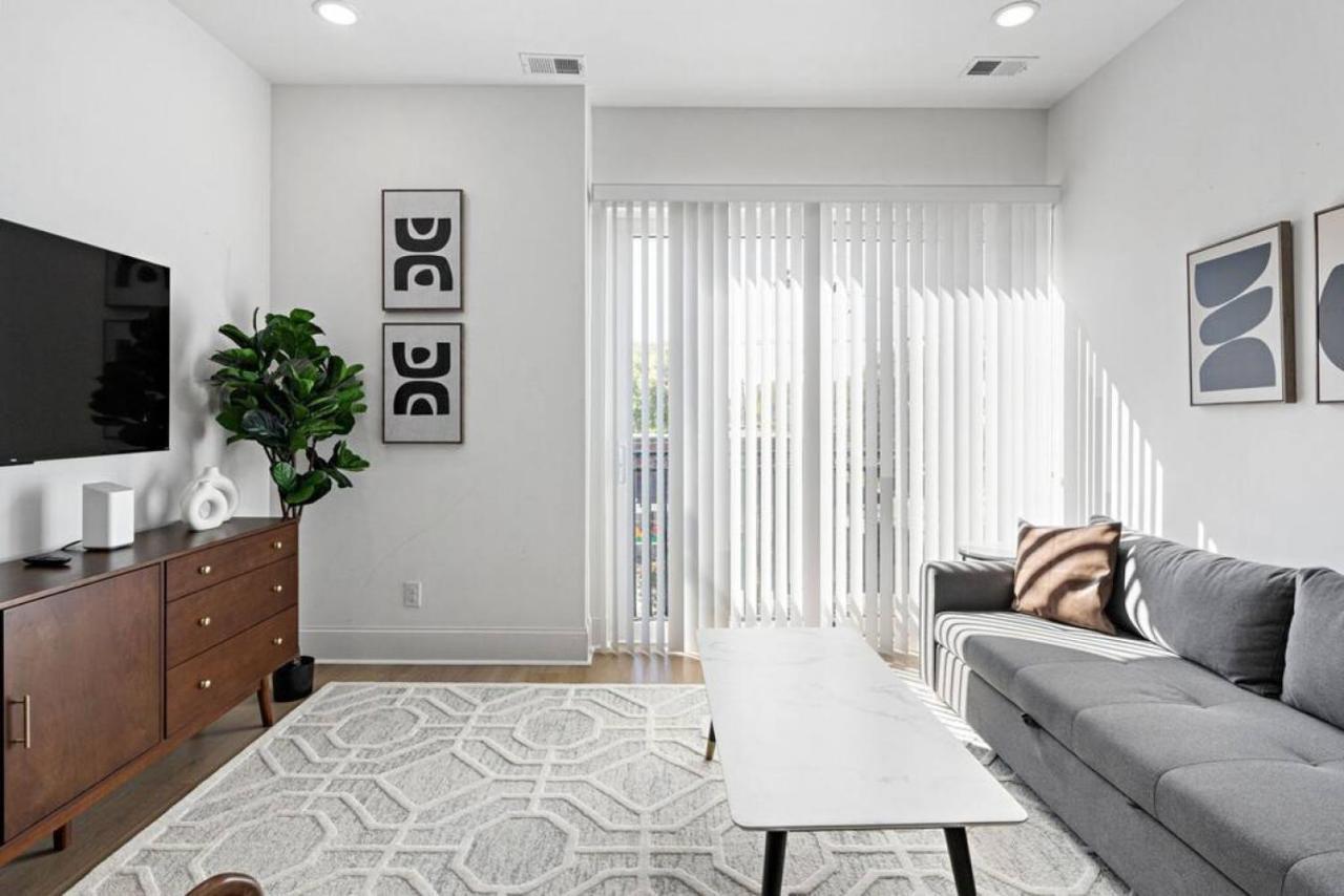 Apartment Hip New Near Broadway And Trendy East Nash With 5 Beds *