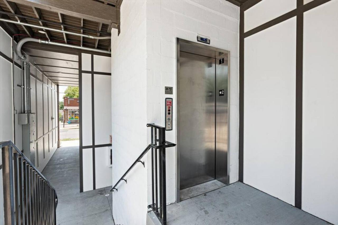 Trendy East Near Coffee Shops & Downtown Apartment