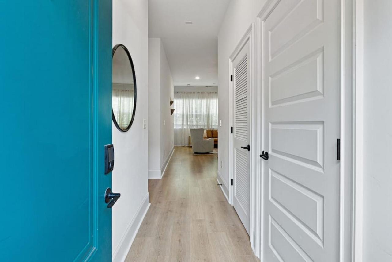 Chic 5 Bed, 2 Bedroom Free Parking - 3 Miles To Broadway Apartment Nashville
