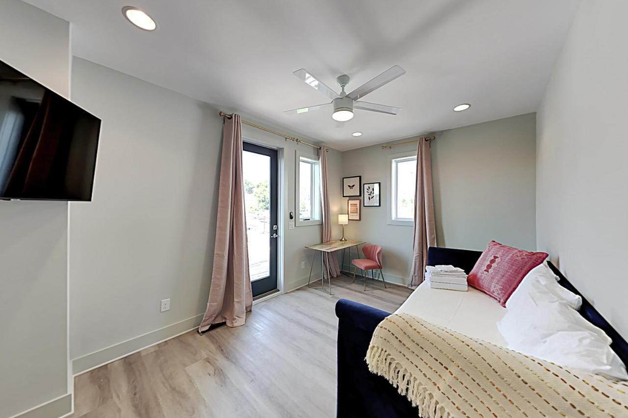 Holiday home Lyric At Cleveland Park Lyric Manor