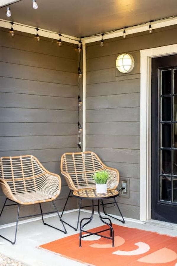 Stylish Downtown 3 Beds, 1 Bedroom With Private Patio, Parking Apartment Nashville
