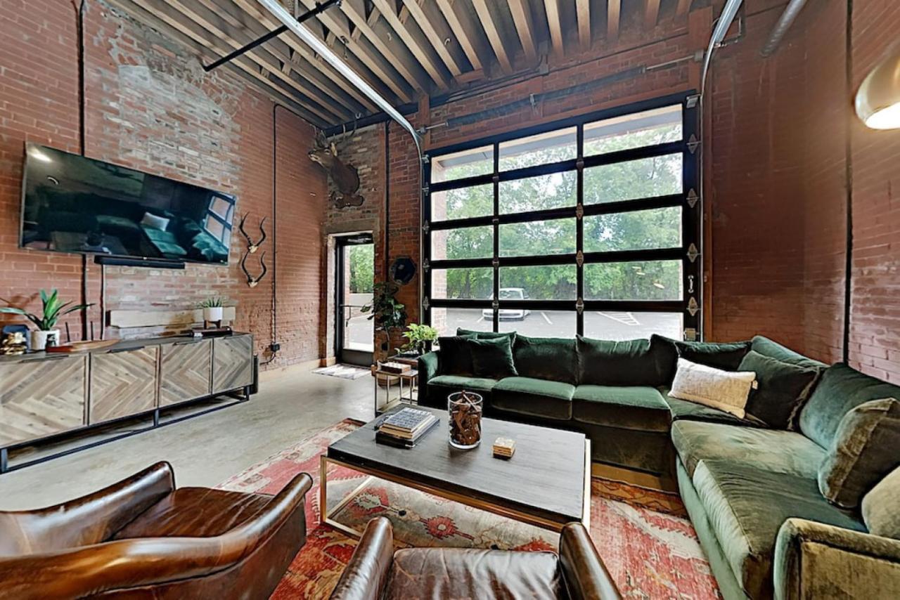 One-of-a-kind! Roll Up Garage Door-pool, Speakeasy *