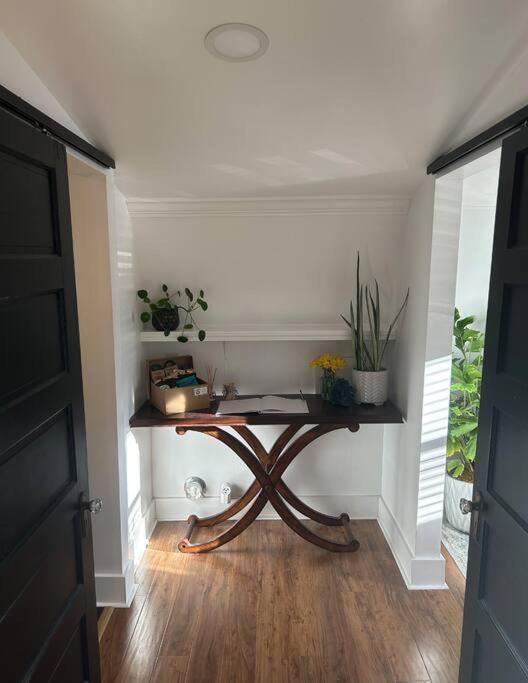 Modern Close To Downtown Nashville