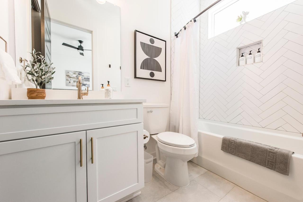 Brand New 4 Bedroom 4bath Townhome With Amazing Rooftop! Nashville