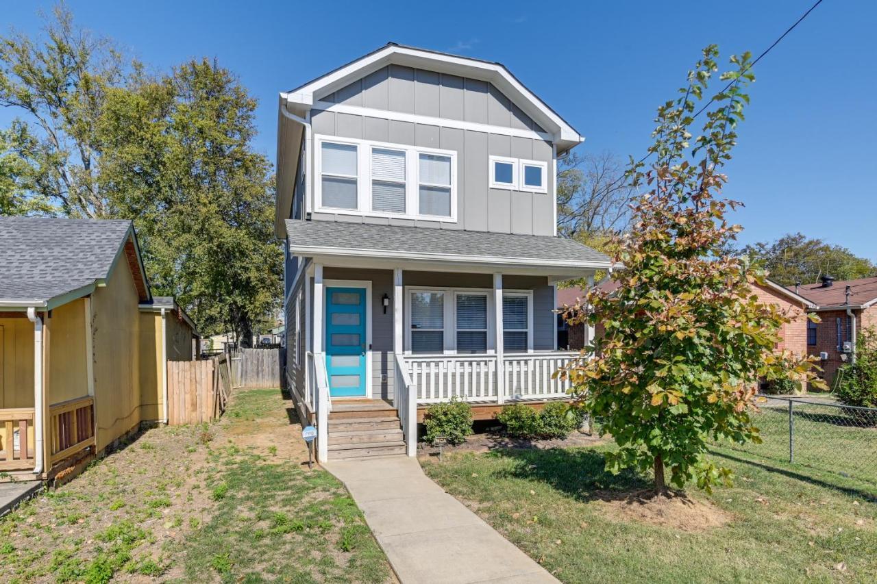 Vibrant With Deck, 2 Mi To Downtown Nashville! *