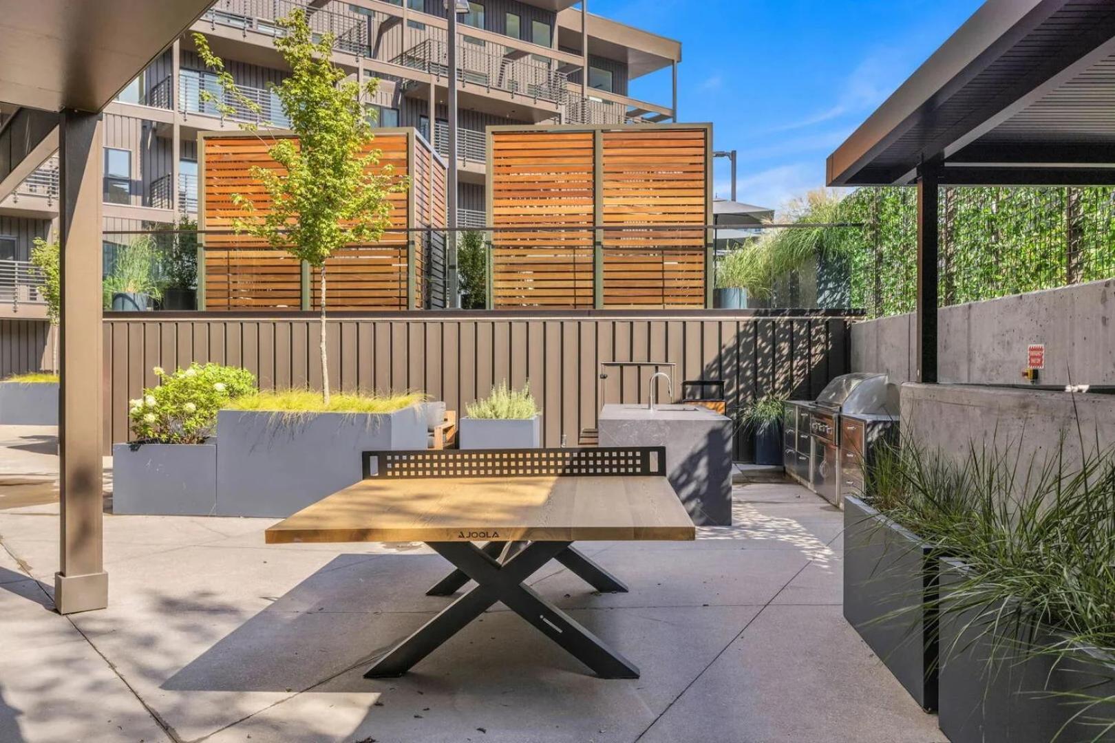 Hyve - Boho Bliss - 3 Bedroom - Located In Sobro *