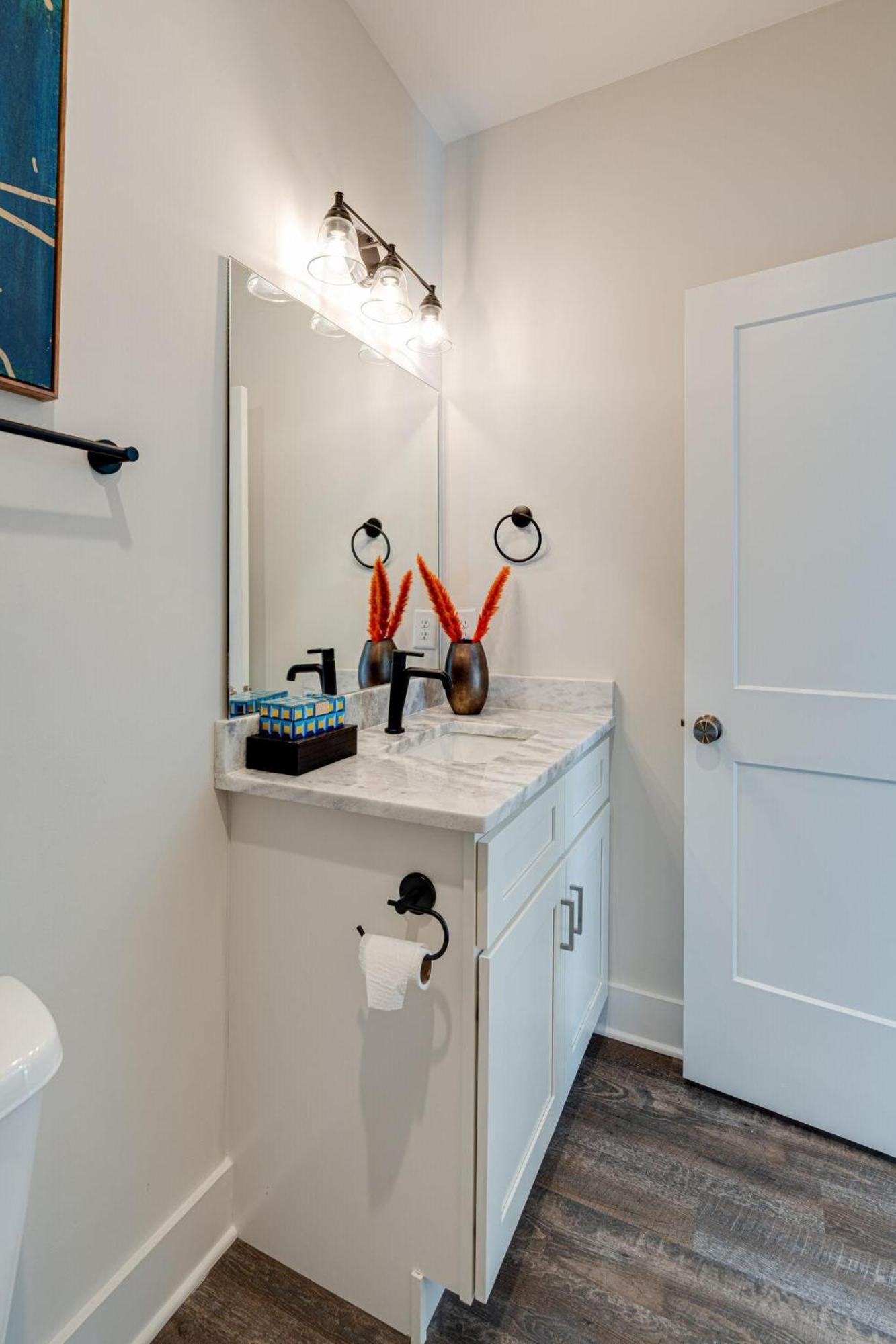 - 5623 & 5625 Lenox Ave - Combo