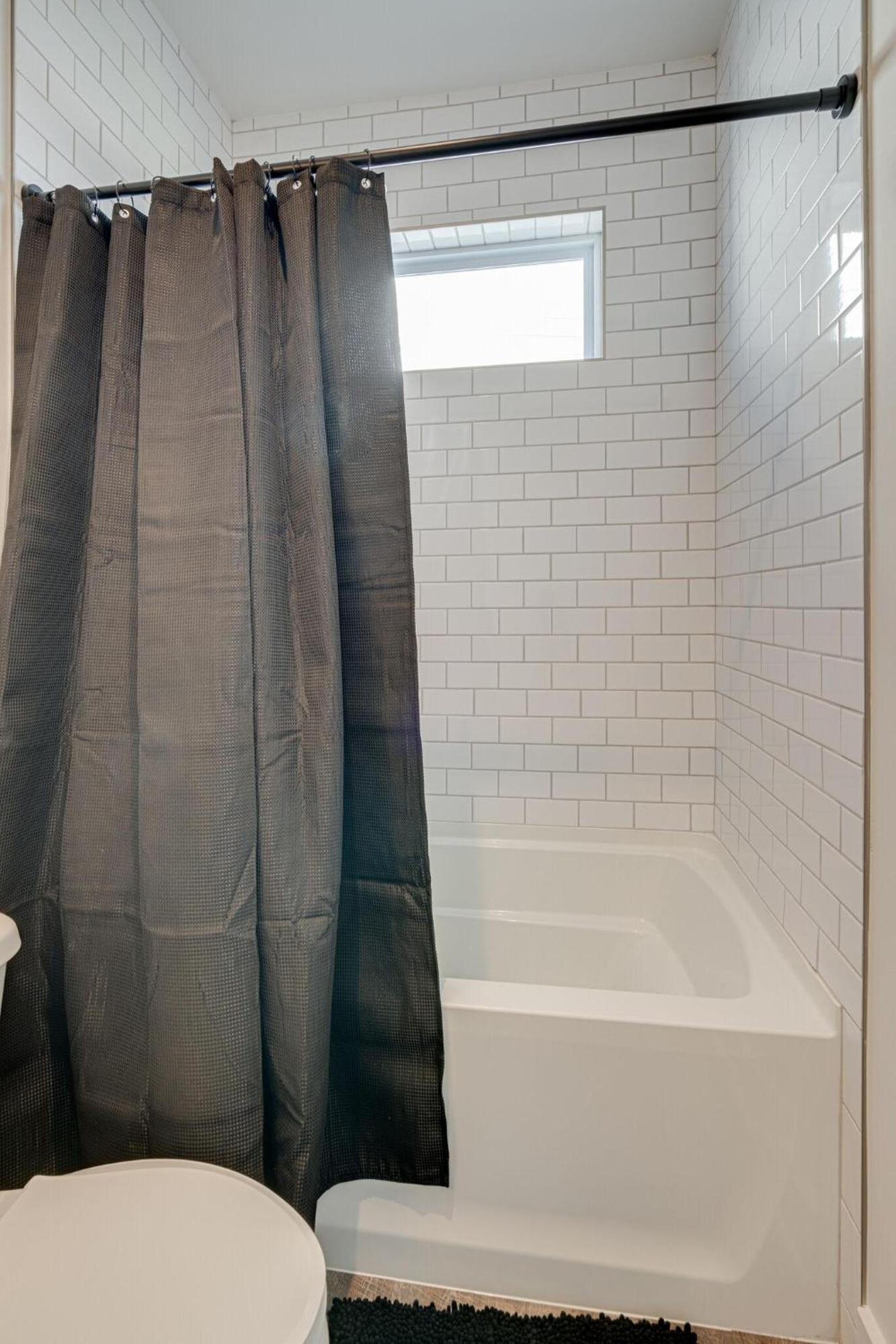 Holiday home - 5623 & 5625 Lenox Ave - Combo Nashville