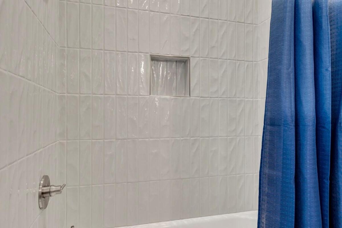 Hotel New Blue Bird Haven 13beds Rooftop View Free Parking