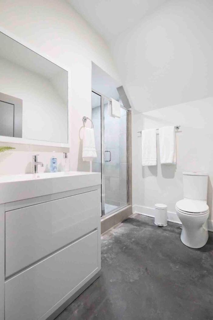 Downtown Luxury - 10 Beds & Free Parking Nashville