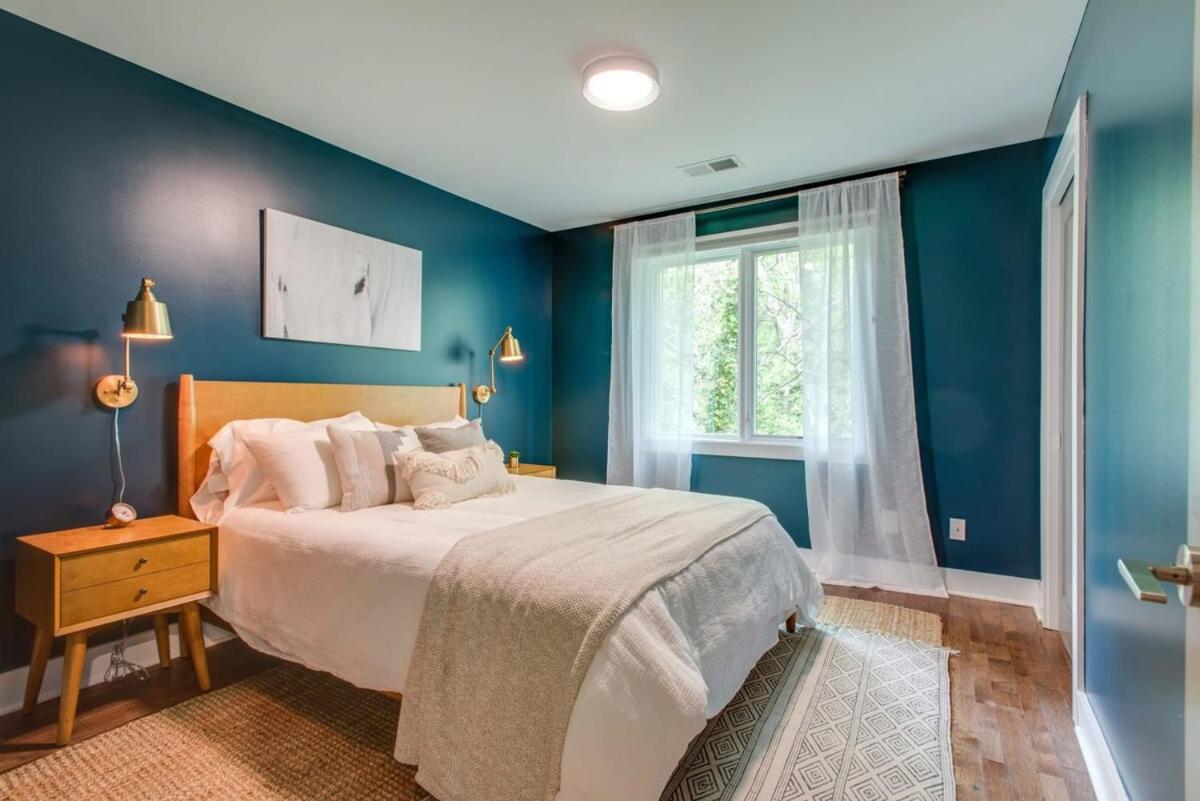Downtown Luxury - 10 Beds & Free Parking Holiday home
