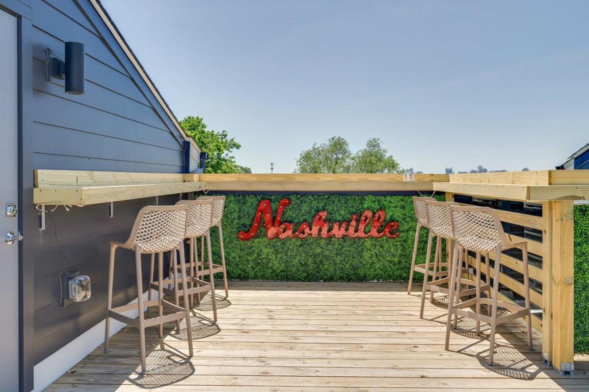 East Nash Double - 26 Beds Fast Nashville