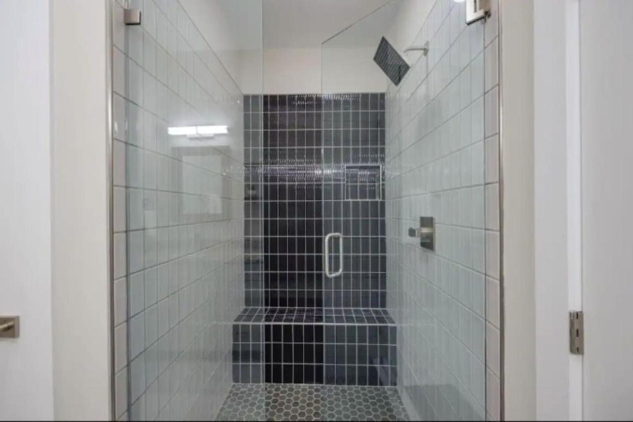 Luxury Four-story With Rooftop Views, 10min To Downtown! Sleeps 12! * Nashville