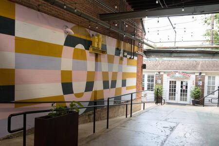 Holiday home The Waylon - 8 Beds And Cozy Rooftop Lounge Nashville