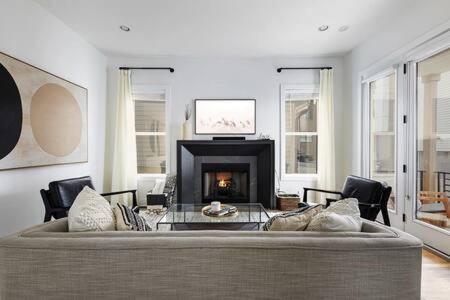 The Waylon - 8 Beds And Cozy Rooftop Lounge Nashville