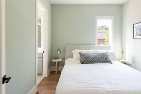 Taylor Haus - Downtown Gem 5 Min To Broadway Holiday home Nashville