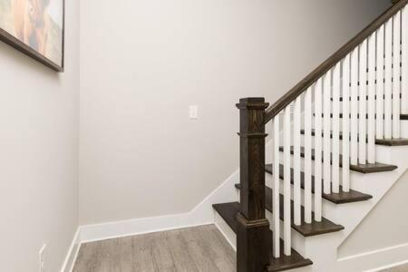 Holiday home The Belmont House - Walk To 12 South Nashville