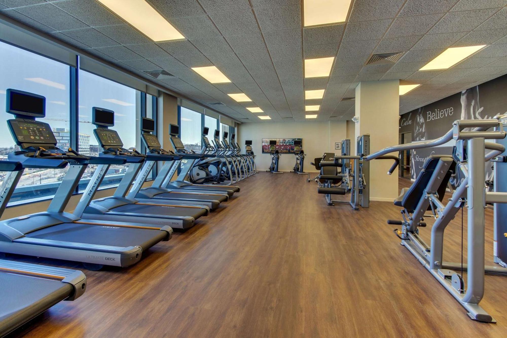 Hotel Drury Plaza Downtown 3*