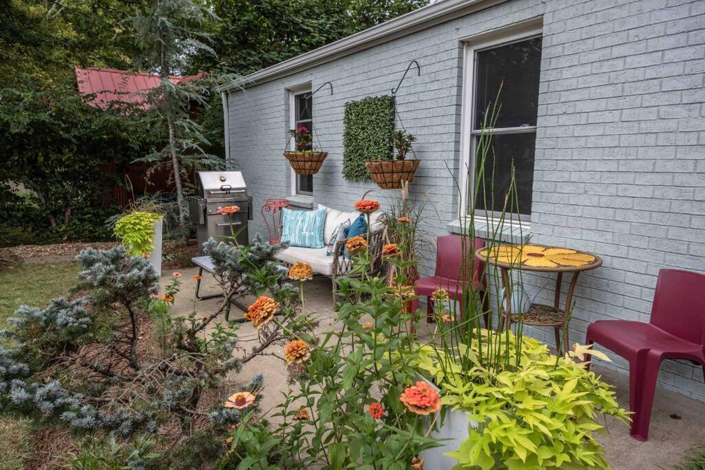 Apartment 5 Min To Dt-Multicade Arcade-Nature Trails-Scenic-Holiday Lights! *